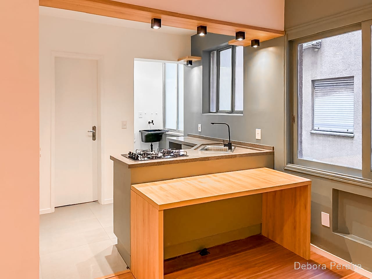 Sala integrada com cozinha